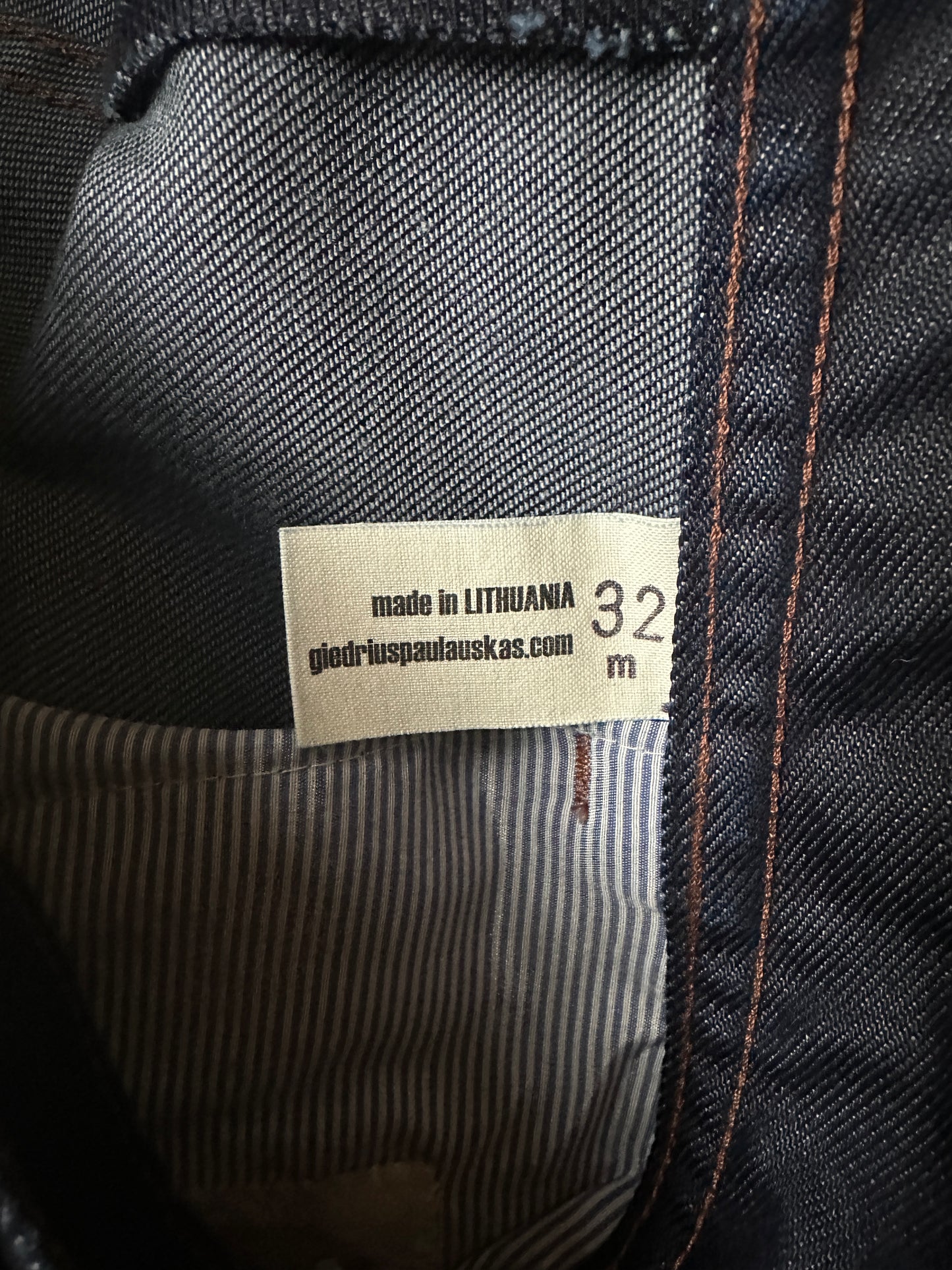 jeans label