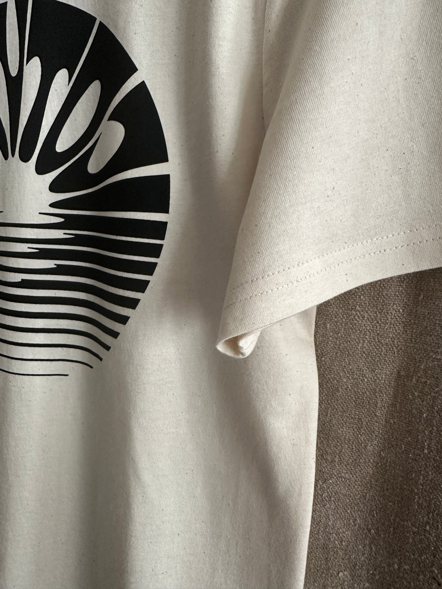 sventoji tshirt sleeve