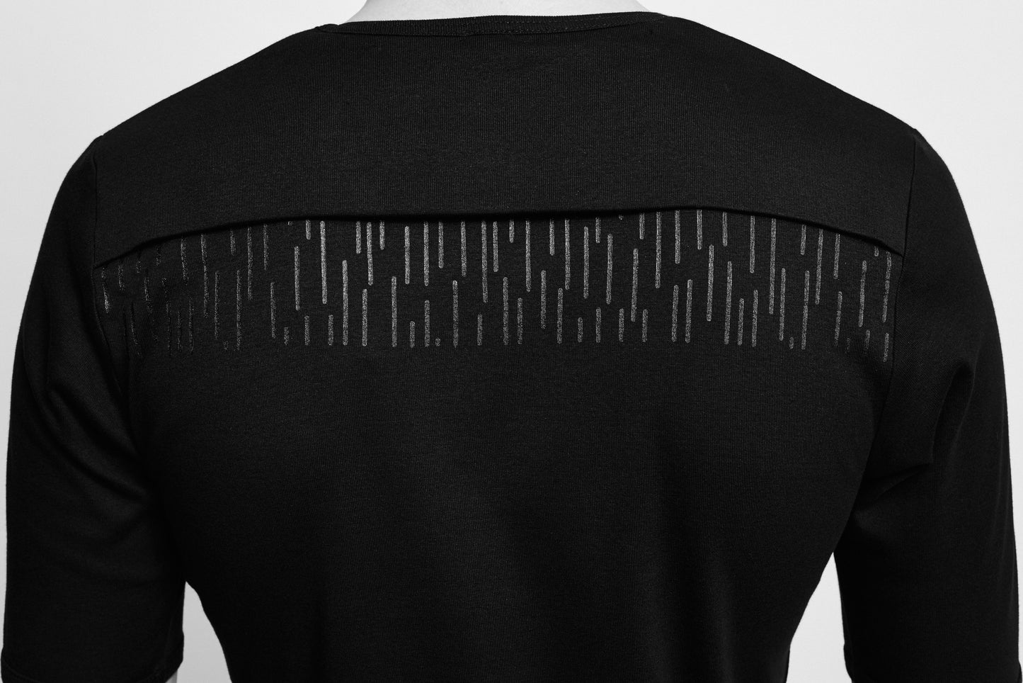 short sleeved tshirt details