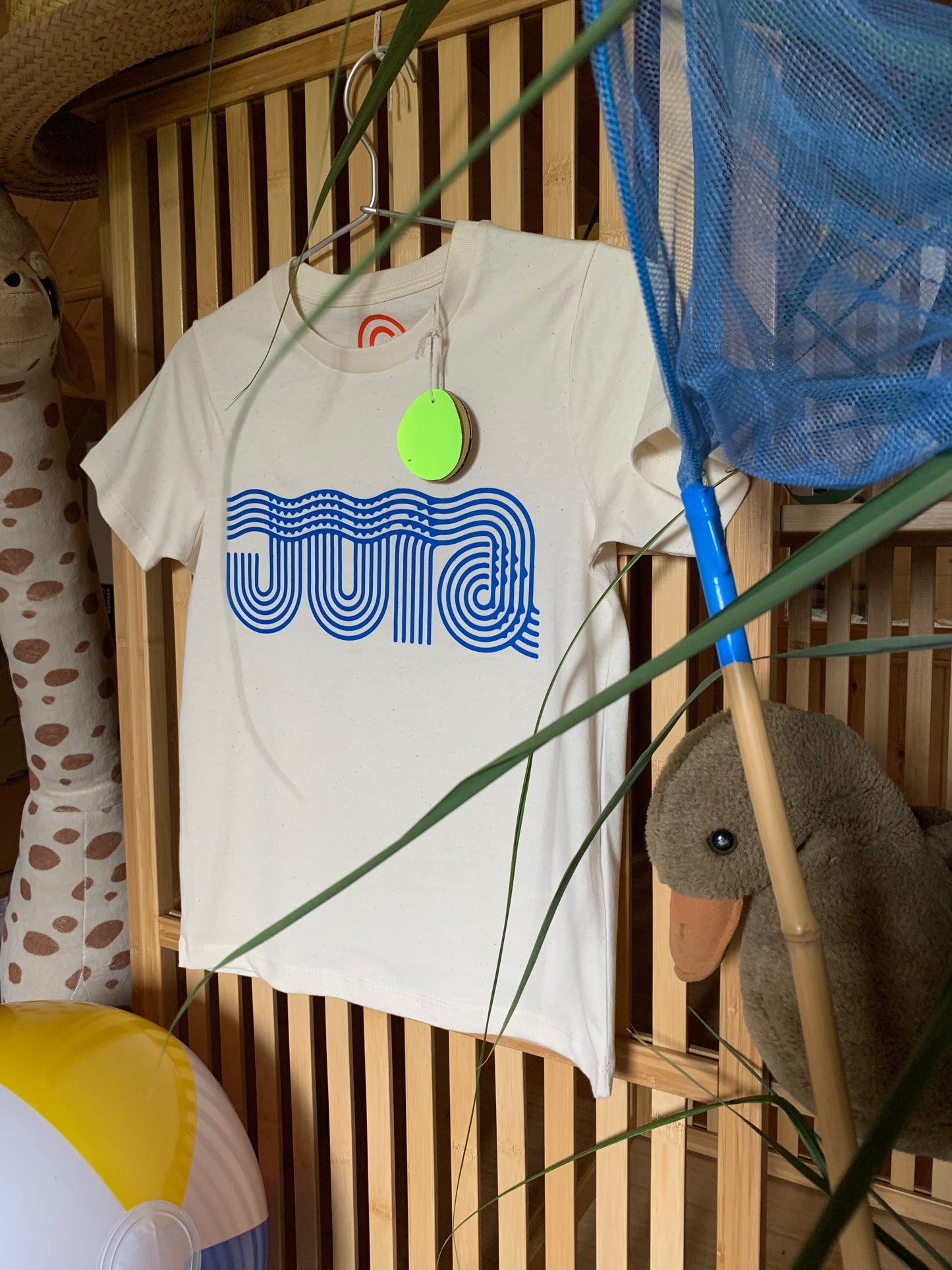 kids jura tshirt closeup